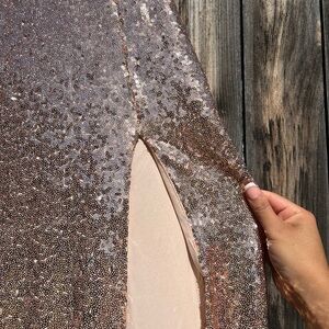 Selling a Macy’s dress, in good condition and only wore once